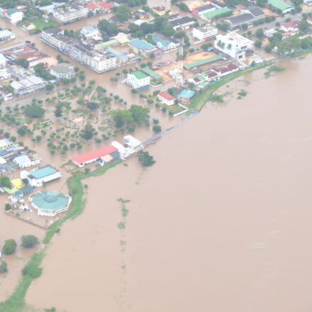 África do Sul apoia vítimas das cheias