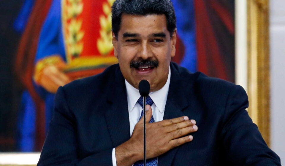 China pede aos EUA a "libertação imediata" de Nicolás Maduro