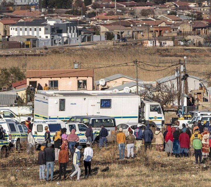 Homens armados matam dez pessoas na África do Sul